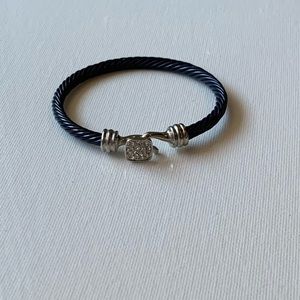 Blue hook bracelet
